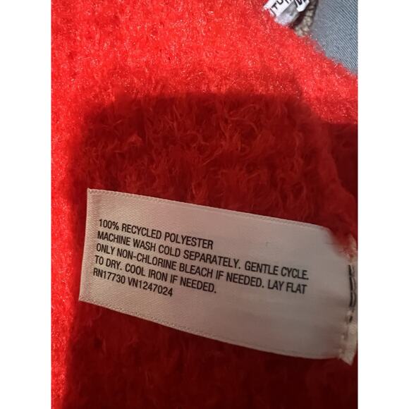 Future Collective Crewneck Relaxed Teddy Sweater Red Women’s Medium NWT - Picture 2 of 5